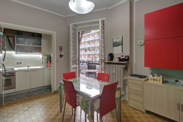 appartamento in vendita a Torino in zona Lucento