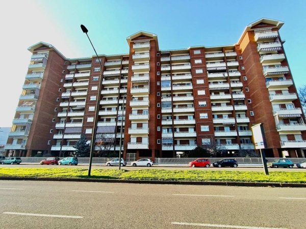 appartamento in vendita a Torino in zona Lucento