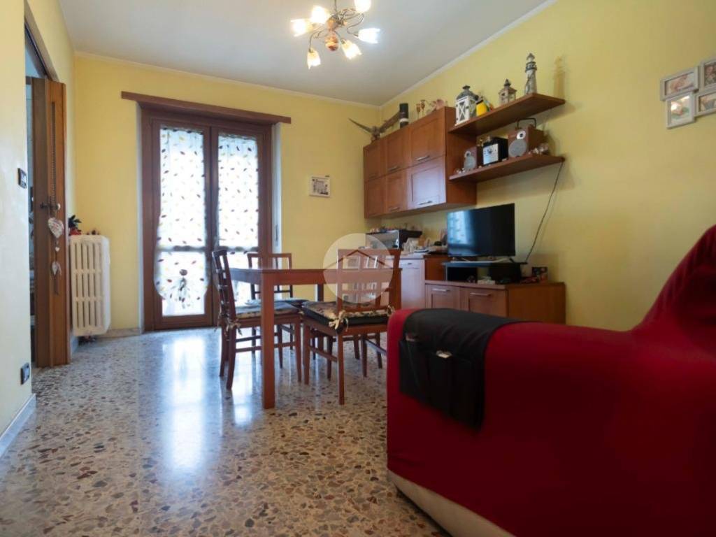 appartamento in vendita a Torino in zona Borgata Vittoria