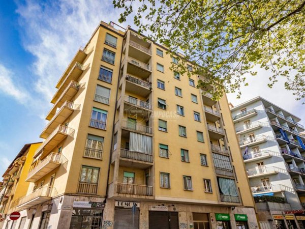 appartamento in vendita a Torino in zona Parella