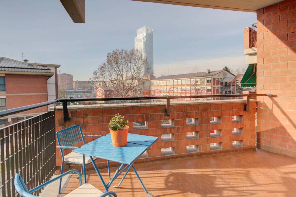 appartamento in vendita a Torino in zona Millefonti