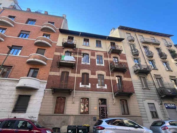 appartamento in vendita a Torino in zona Cenisia