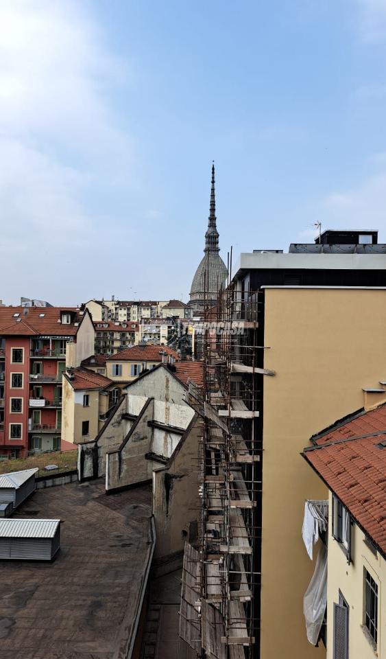 appartamento in vendita a Torino in zona Vanchiglia