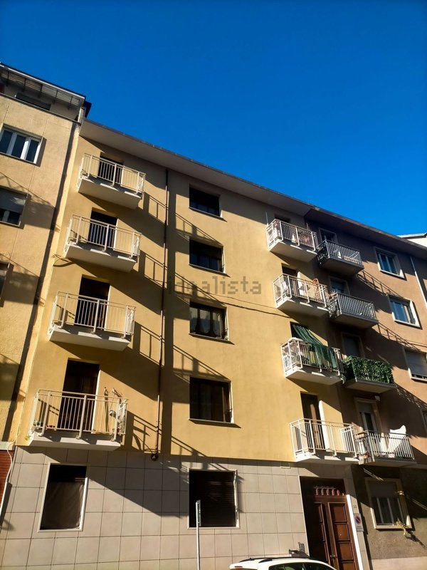 ufficio in vendita a Torino in zona Santa Rita