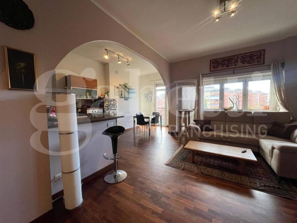 appartamento in vendita a Torino in zona Santa Rita