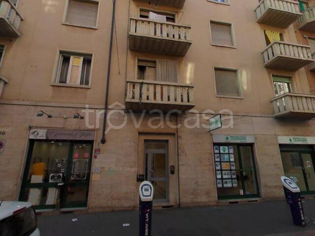 appartamento in vendita a Torino in zona Borgata Vittoria