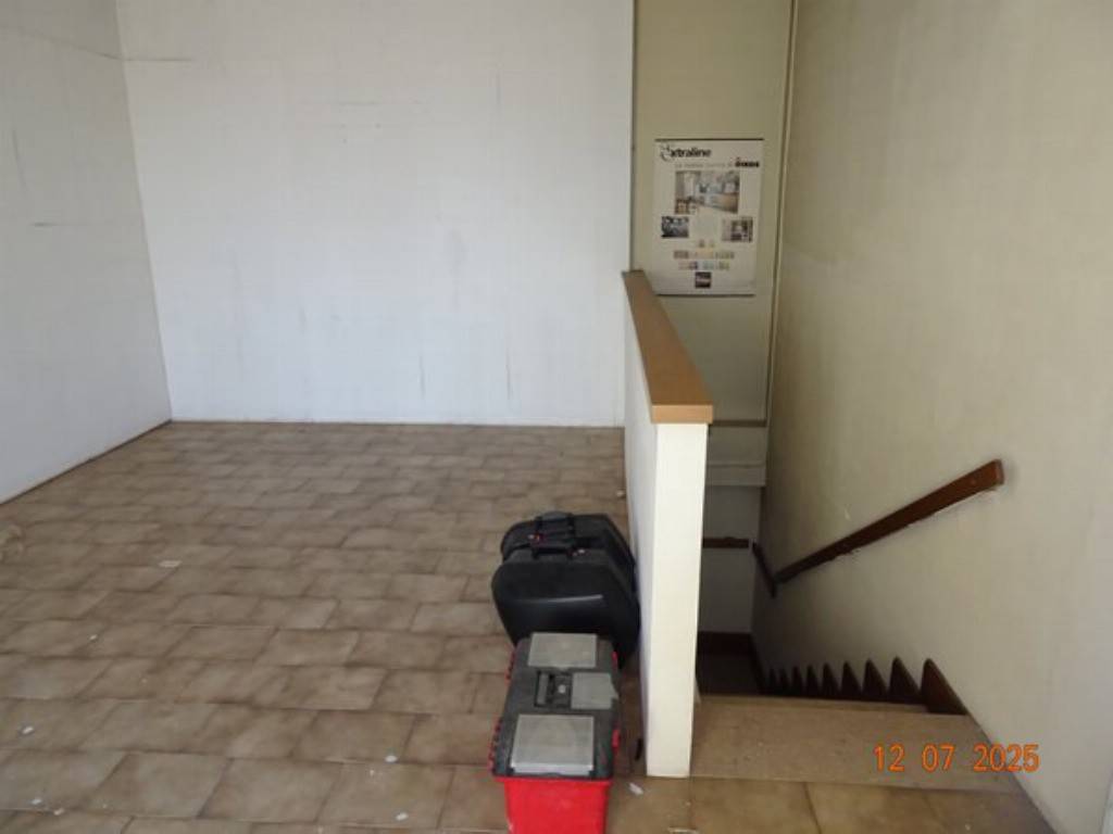 negozio in vendita a Torino in zona Madonna di Campagna