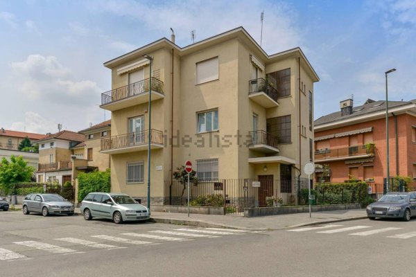 appartamento in vendita a Torino in zona Campidoglio