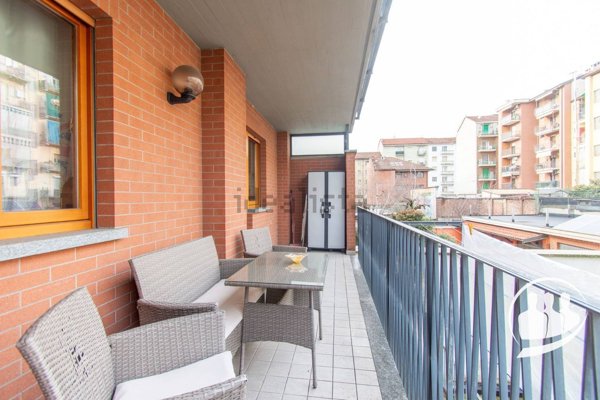 appartamento in vendita a Torino in zona Lingotto