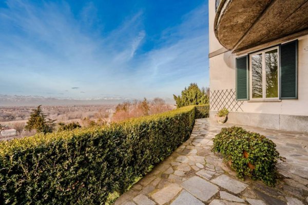 appartamento in vendita a Torino in zona Sassi