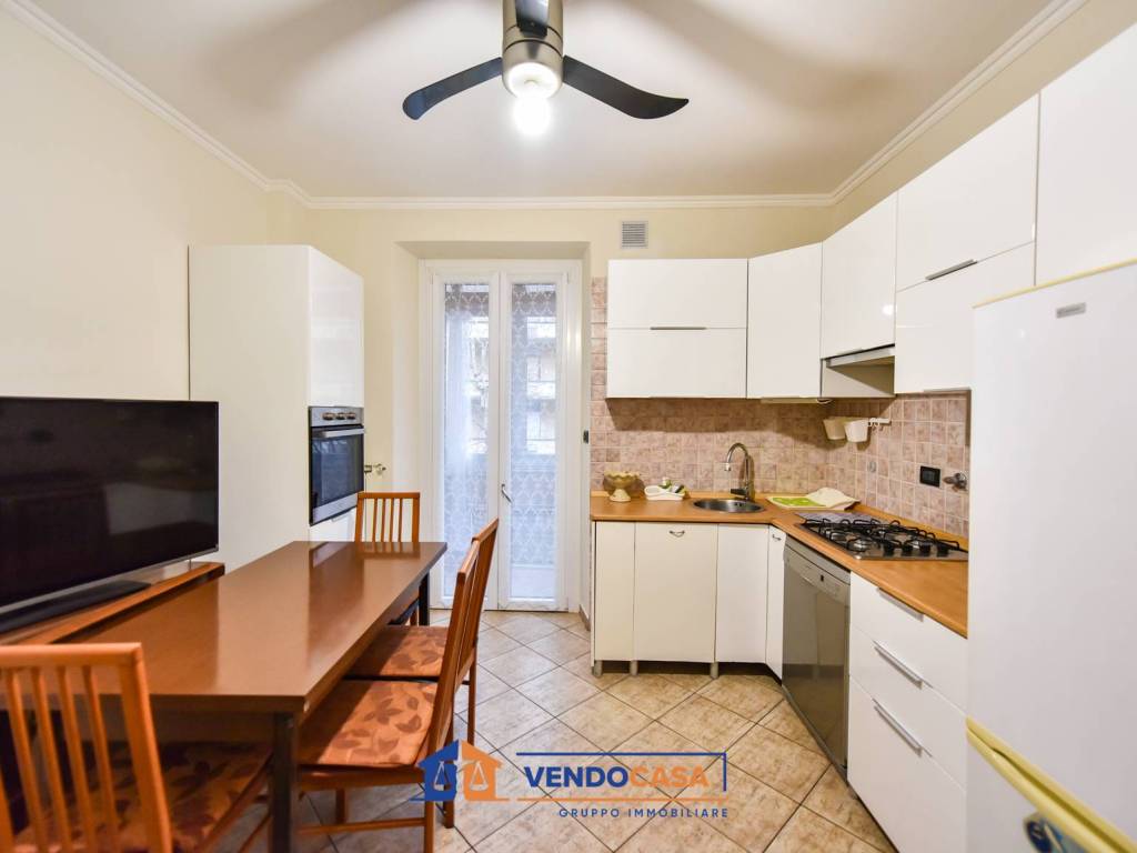 appartamento in vendita a Torino in zona Aurora