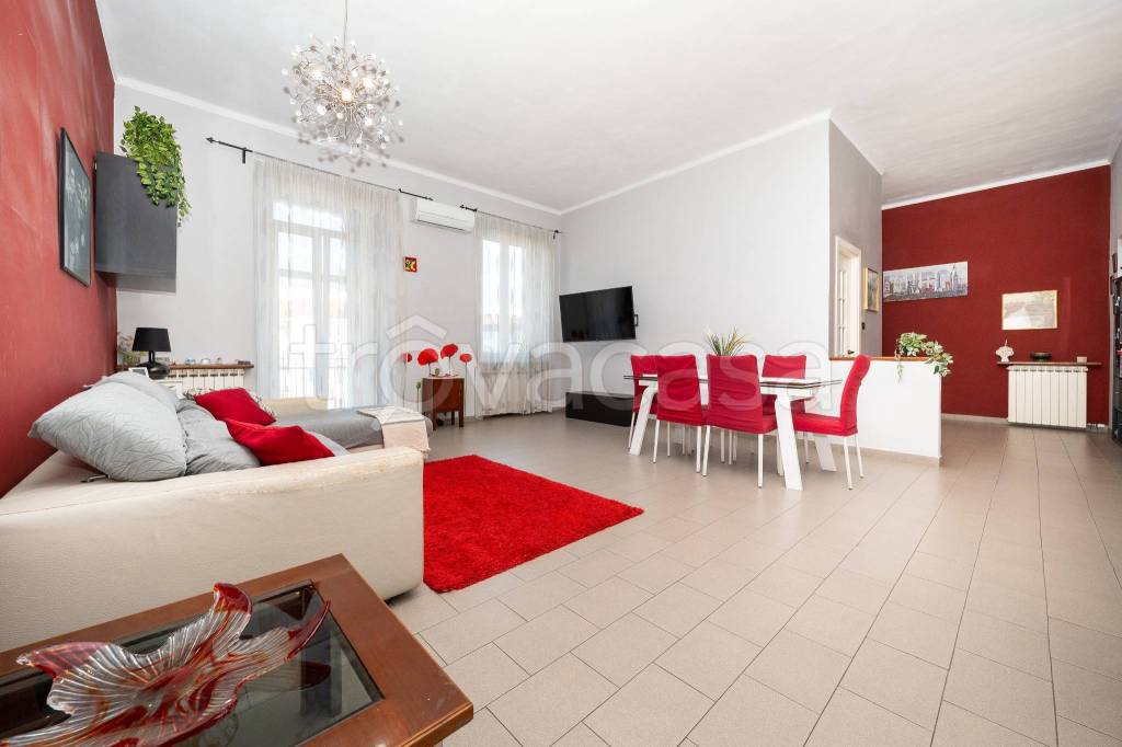 appartamento in vendita a Torino in zona Barriera di Milano