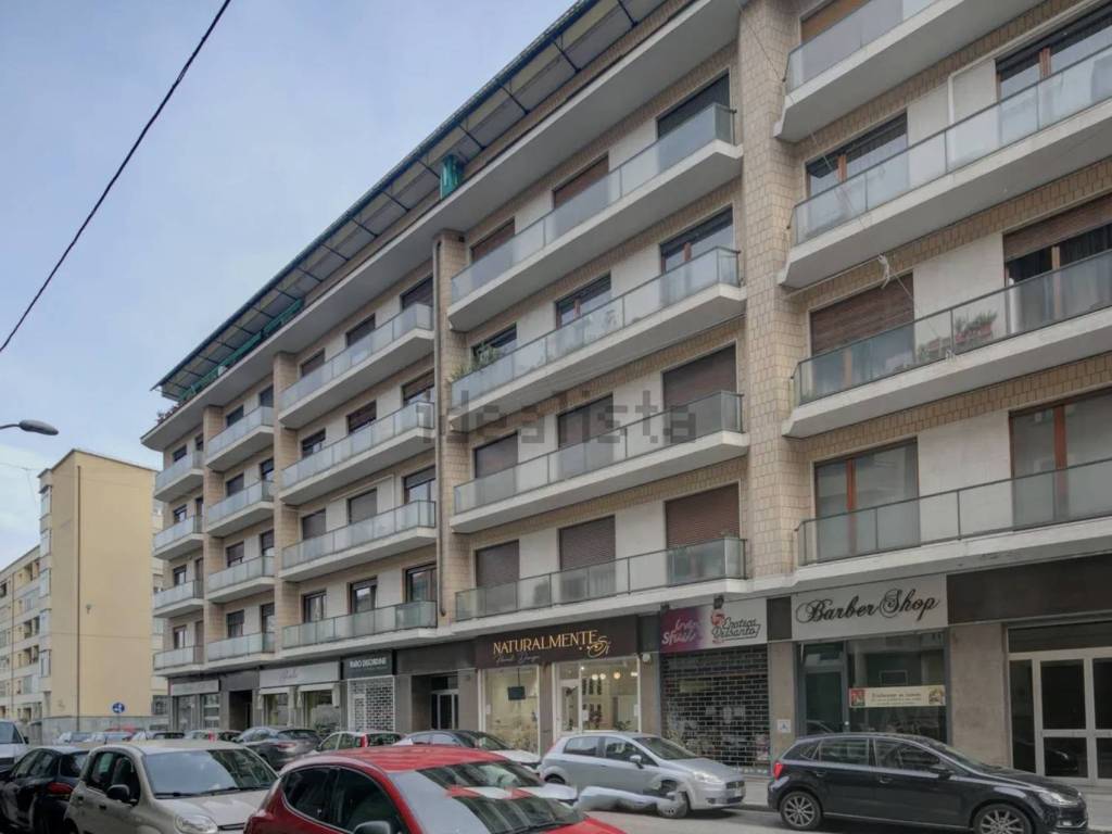 appartamento in vendita a Torino in zona Santa Rita