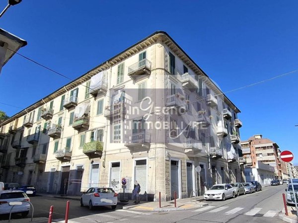 appartamento in vendita a Torino in zona Borgata Vittoria