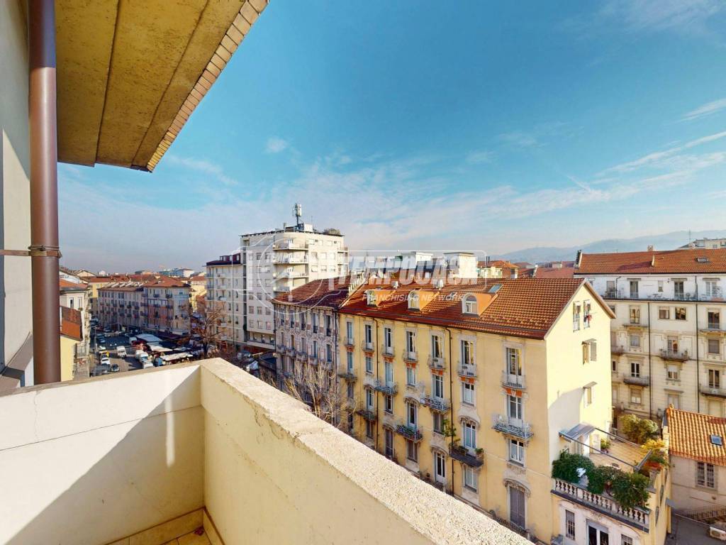 appartamento in vendita a Torino in zona Crocetta