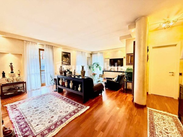 appartamento in vendita a Torino in zona Pozzo Strada