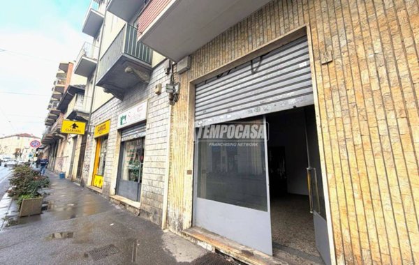 negozio in vendita a Torino in zona Campidoglio