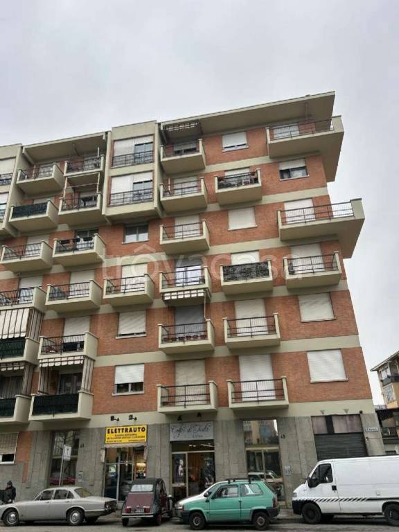 appartamento in vendita a Torino in zona Mirafiori Sud