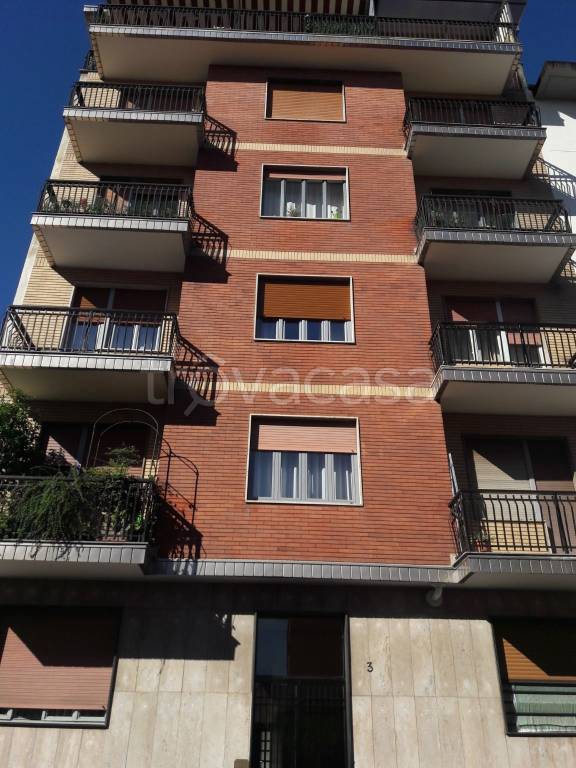 appartamento in vendita a Torino in zona Parella