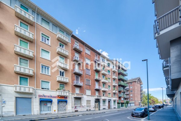 appartamento in vendita a Torino in zona Borgo San Paolo