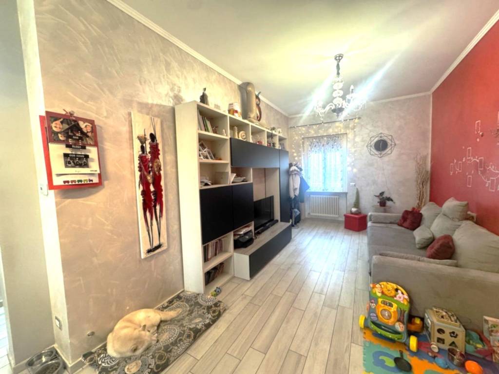 appartamento in vendita a Torino in zona Aurora