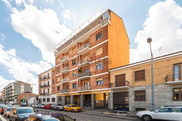 appartamento in vendita a Torino in zona Borgata Lesna