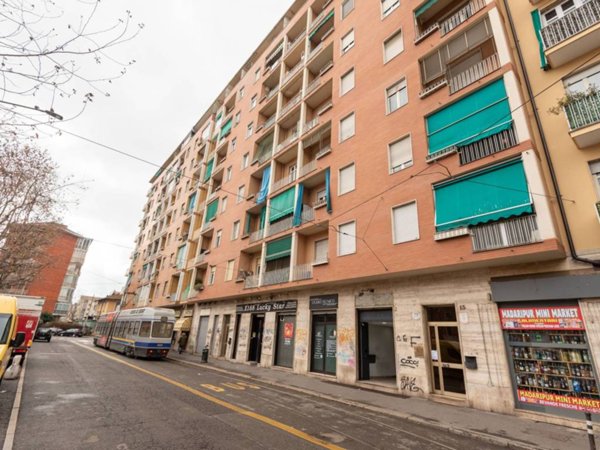 appartamento in vendita a Torino in zona Parella