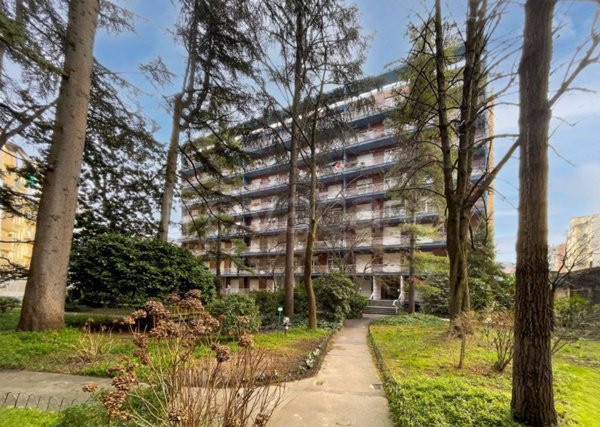 appartamento in vendita a Torino in zona Cenisia