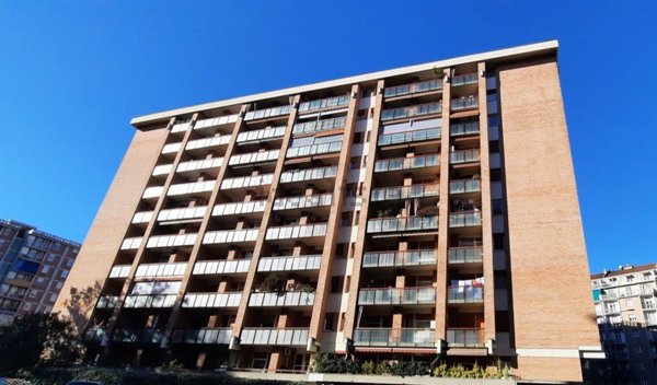 appartamento in vendita a Torino in zona Santa Rita