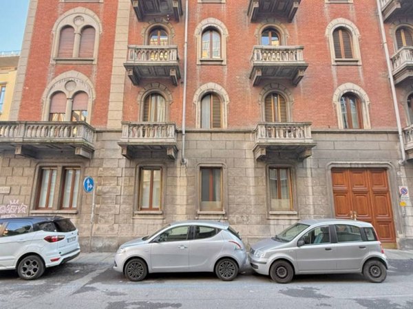 appartamento in vendita a Torino in zona San Salvario