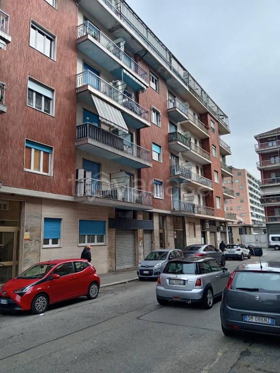 appartamento in vendita a Torino in zona Mirafiori Sud