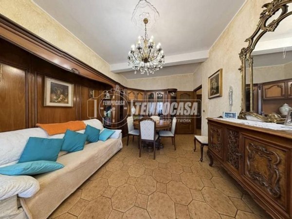 appartamento in vendita a Torino in zona Lingotto