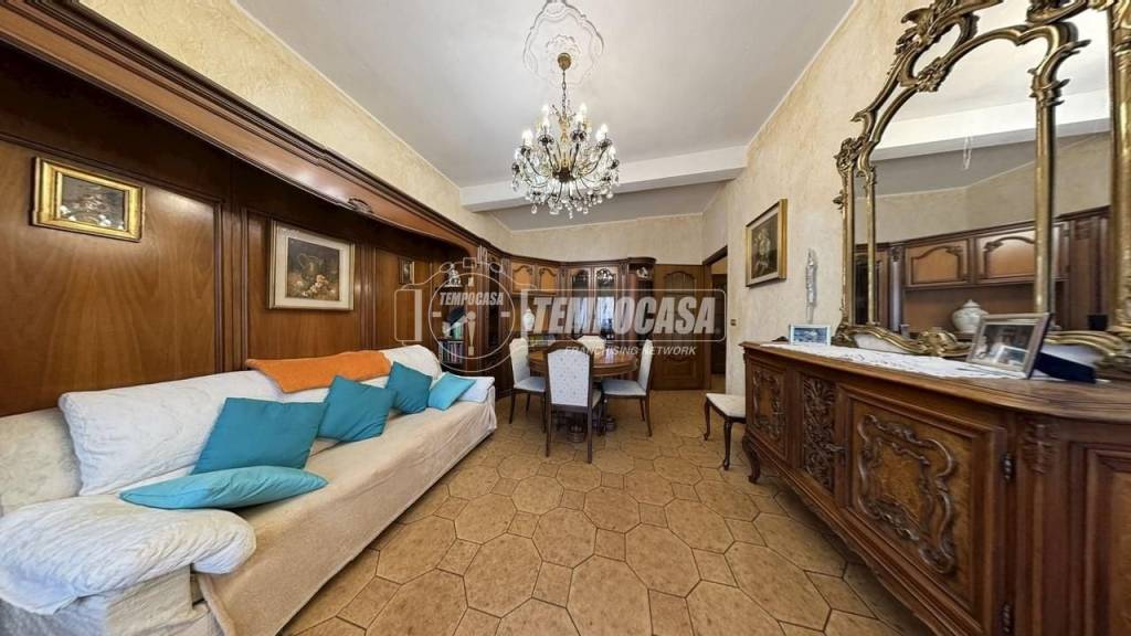 appartamento in vendita a Torino in zona Lingotto