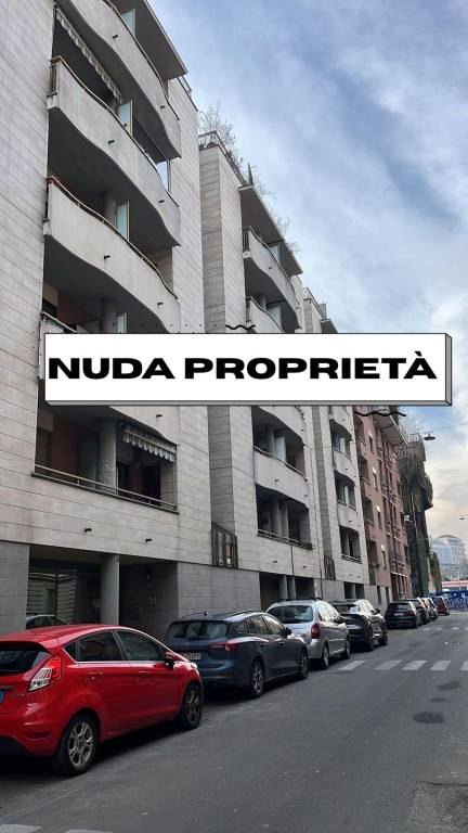 appartamento in vendita a Torino in zona San Salvario