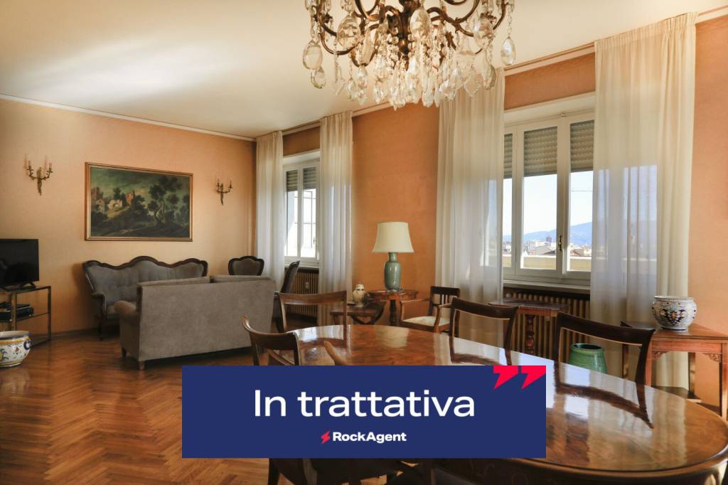 appartamento in vendita a Torino in zona Cit Turin