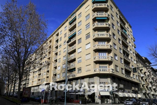 appartamento in vendita a Torino in zona Cenisia