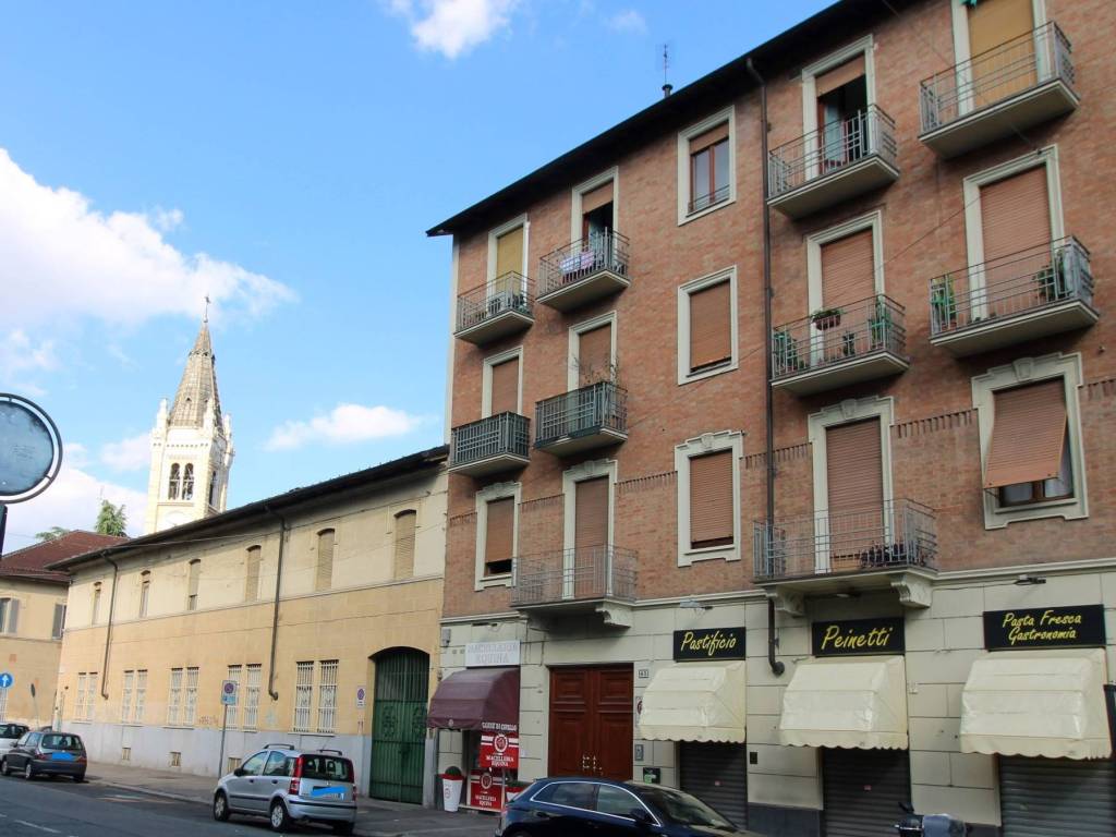 appartamento in vendita a Torino in zona Mirafiori Nord