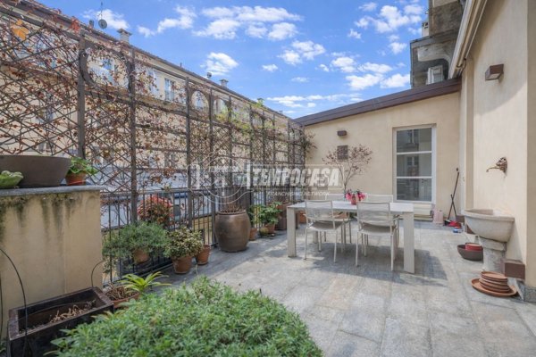 appartamento in vendita a Torino in zona Centro Storico