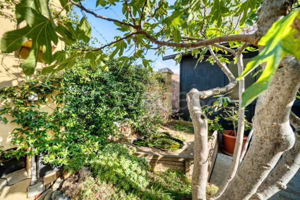 casa indipendente in vendita a Torino in zona Parella