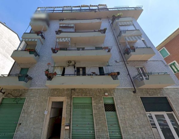 appartamento in vendita a Torino in zona Lingotto