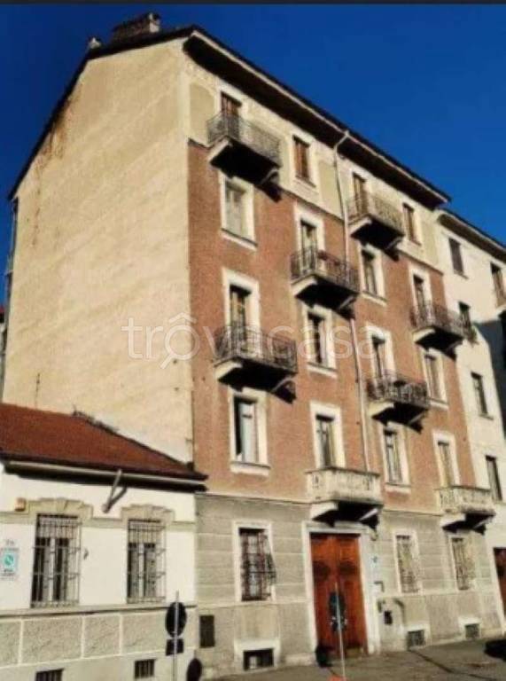 appartamento in vendita a Torino in zona Borgo San Paolo