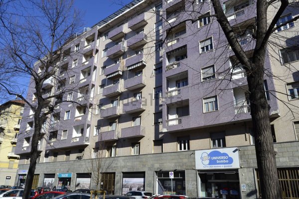 appartamento in vendita a Torino in zona Borgo San Paolo