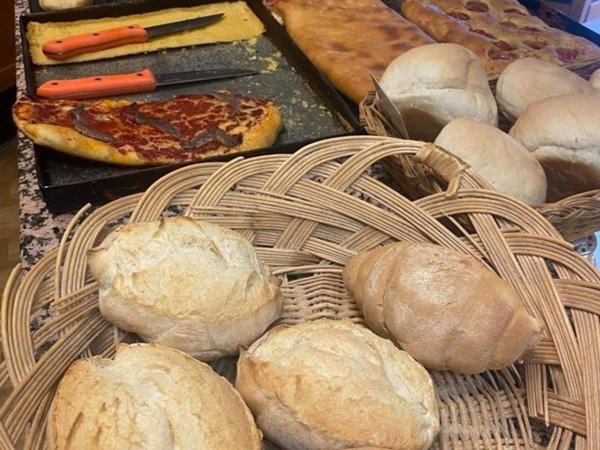 negozio in vendita a Torino in zona Mirafiori Nord