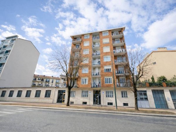 appartamento in vendita a Torino in zona Borgata Vittoria