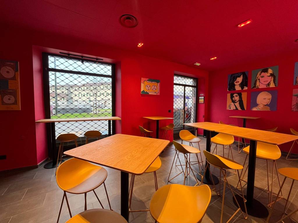 negozio in vendita a Torino in zona San Salvario