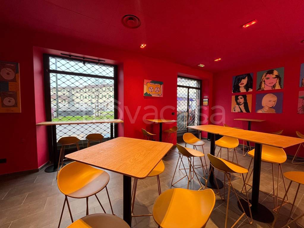 negozio in vendita a Torino in zona San Salvario