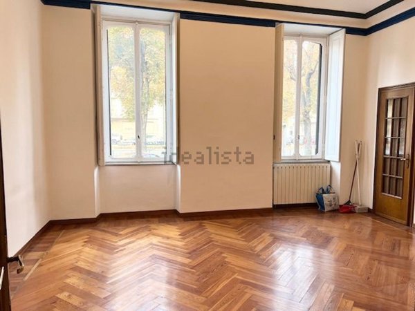 ufficio in vendita a Torino in zona Centro Storico