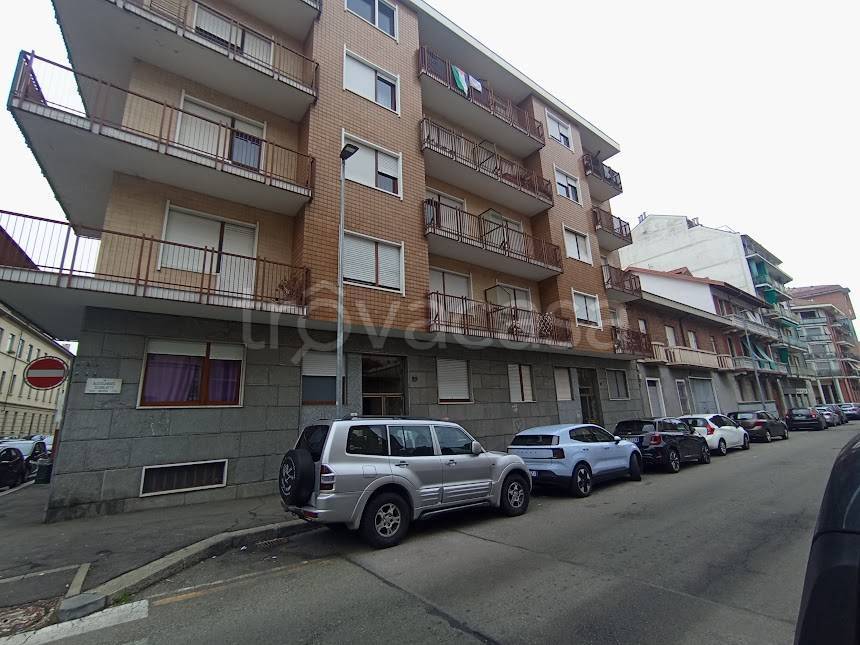 appartamento in vendita a Torino in zona Barriera di Milano