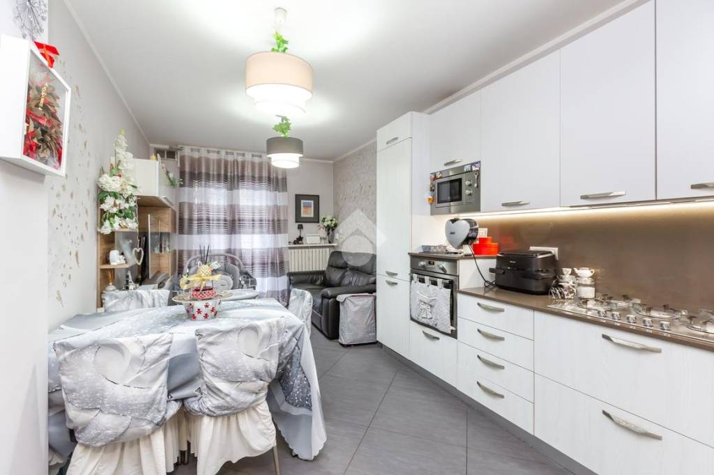 appartamento in vendita a Torino in zona Rebaudengo