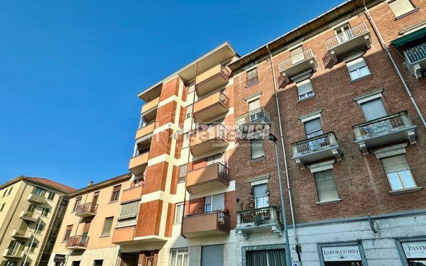 appartamento in vendita a Torino in zona Millefonti